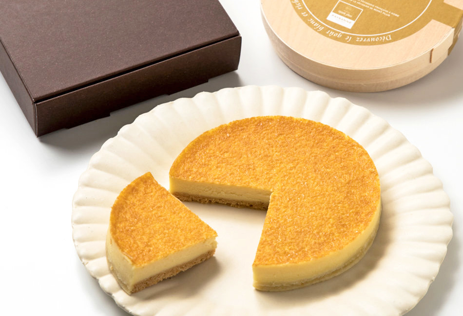 大人同士でじっくり味わいたい。ゴルゴンゾーラ香る濃厚チーズケーキ