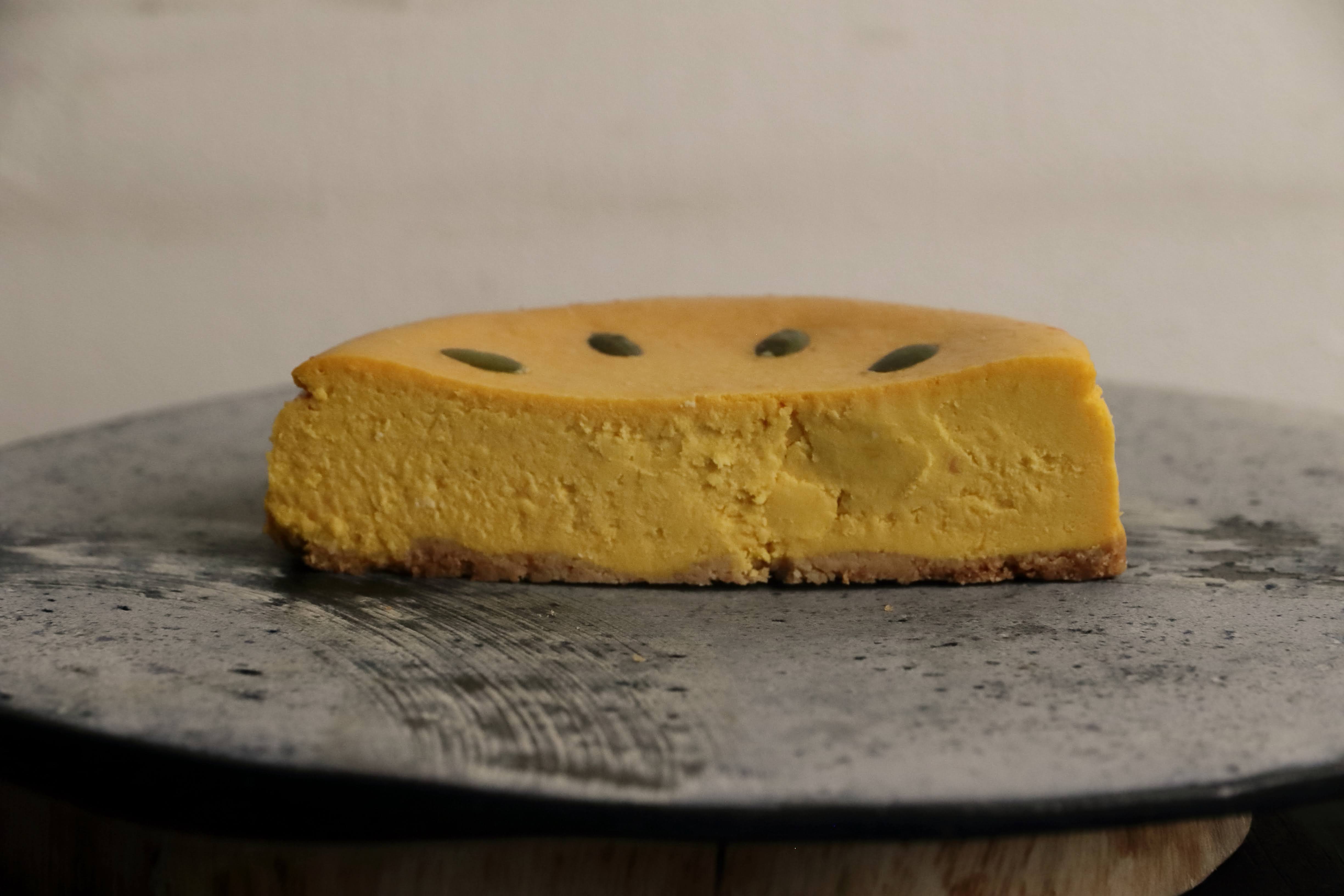 北海道産えびすかぼちゃのチーズケーキ（プーゾチーズケーキセラー
