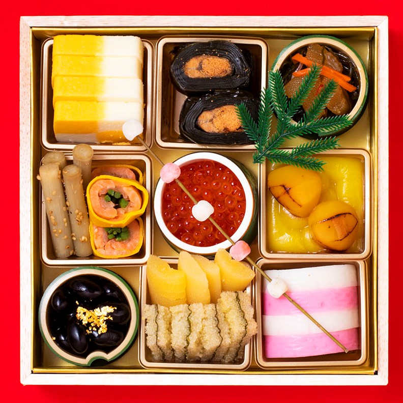 生おせち 二段重 木製重箱入 2～3人前 全27品（しゃぶしゃぶ日本料理