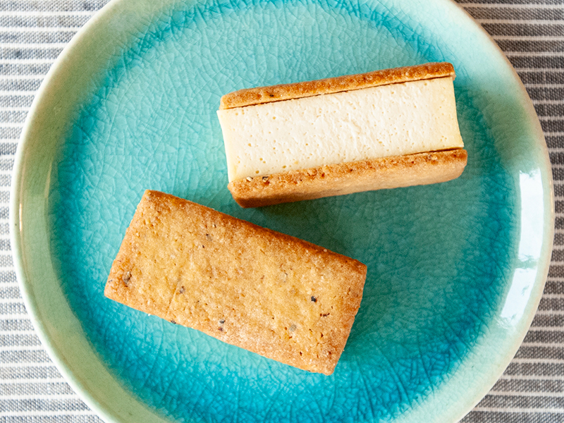 KAGOSHIMA CHEESECAKE SAND 6個入（カゴシマチーズケーキサンド