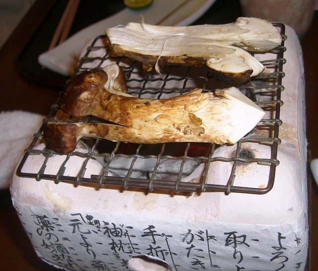 奥会津旬彩館「天然きのこ 国産松茸極上150g」のお取り寄せ・口コミ